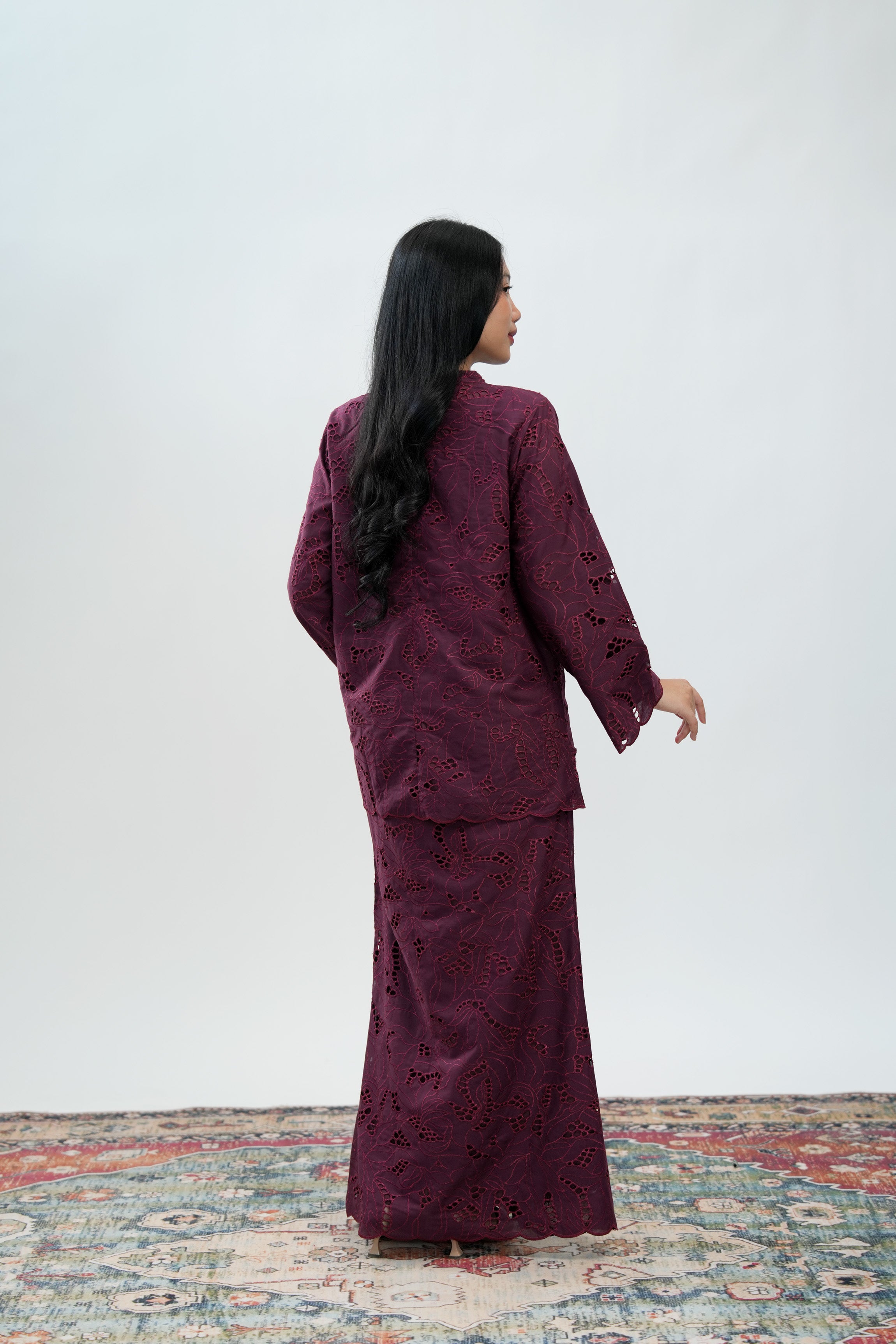 Sendja Anayra - Burgundy